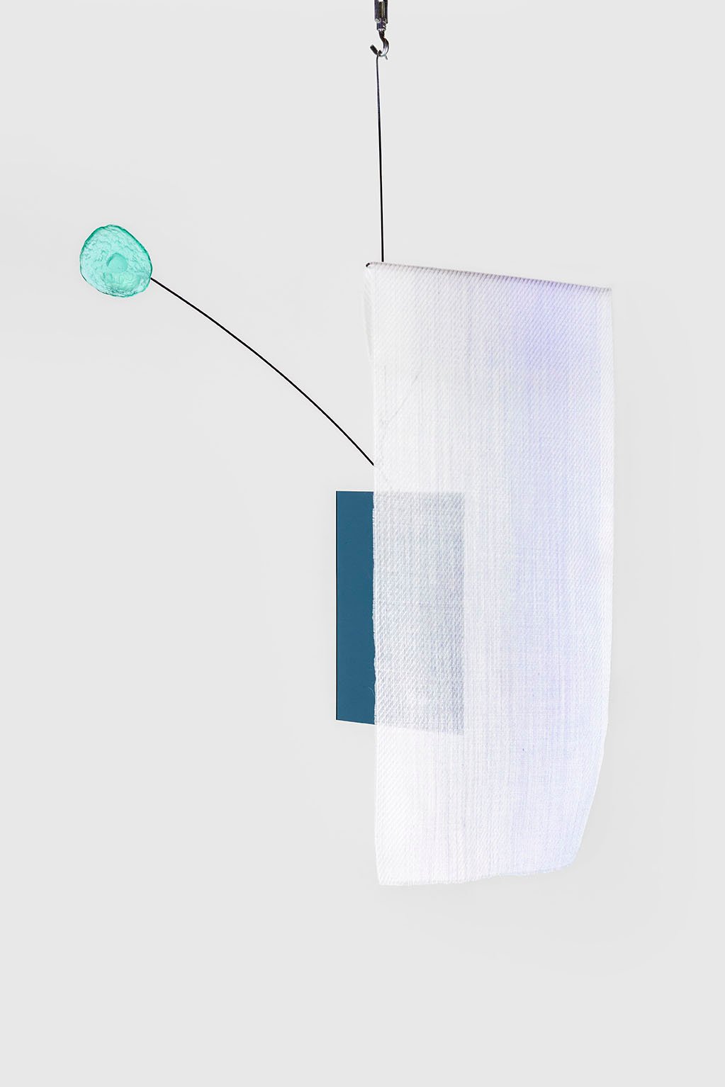 envisions-brain-of-materials-translucency-by-fabian-briels-3 Open-plan office spaces